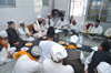 MOULANA MOIN MIYA MEETING WITH MUMBAI ULEMA'S BEEFOR EID-E-MILADUNNABI (R.A.W) AT CHHOTA SONAPUR. MOULANA MOIN MIYA MEETING WITH MUMBAI ULEMA'S BEEFOR EID-E-MILADUNNABI (R.A.W) AT CHHOTA SONAPUR.