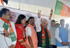 BJP Leaders Welcomed All India BJP President Amit Shah at Mumbai Airport.