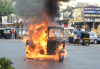 Sudden Fire to Auto Rickshaw near Andheri Lokhandwala Complex.