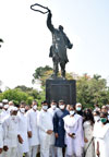Congress Party Leaders Paying Tribute to Former Prime Minister Rajiv Gandhi on his Death Anniversary.