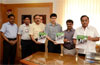 MINISTER NARAYANRAO RANE INAUGURATES A BOOK BY NILESH JADHAV "SHETKRAYANCHI GATHA" AT MANTRALAYA. MINISTER NARAYANRAO RANE INAUGURATES A BOOK BY NILESH JADHAV "SHETKRAYANCHI GATHA" AT MANTRALAYA.