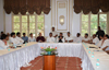 CHIEF MINISTER PRITHVIRAJ CHAVAN & CONGRESS MP's,MLA's & MINISTER's MEETING WITH TRADERS ON ISSUE OF LBT AT SAHYADRI GUEST HOUSE.