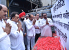 LOP Radhakrishna Vikhe Patil & Mumbai Congress President Sanjay Nirupam Paying Shradhanjali to Fire Victims at Kamla Mill Compound. LOP Radhakrishna Vikhe Patil & Mumbai Congress President Sanjay Nirupam Paying Shradhanjali to Fire Victims at Kamla Mill Compound.