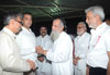 Union Minister Of State & South Mumbai MP Milind Deora Meets Moulana Shufi Sahab At Minara Masjid Area.