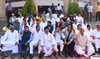 #NagpurSession: Opp.Leader's Protest at Assembly Winter Session Nagpur Vidhan Bhavan.
