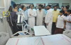 SHIVSENA PRESIDENT UDHAV THAKRE & RPI PRESIDENT RAMDAS ATHAWALE IN CHATRAPATI SHIVAJI HOSPITAL AT THANE.