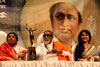 DINANATH MANGESHKAR AWARDS AT SHANMUKHANAND HALL MATUNGA ON OCCASION SHIV SENA PRAMUKH BALASAHEB THAKAREY. DINANATH MANGESHKAR AWARDS AT SHANMUKHANAND HALL MATUNGA ON OCCASION SHIV SENA PRAMUKH BALASAHEB THAKAREY.