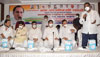 Congress Party Leaders Paying Tribute to Former Prime Minister Rajiv Gandhi on his Death Anniversary. Congress Party Leaders Paying Tribute to Former Prime Minister Rajiv Gandhi on his Death Anniversary.