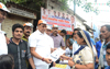 Ex.MRCC President Kripashankar Singh during Signature Campaign to Protest against Hike Rates of Electricity Bill. Ex.MRCC President Kripashankar Singh during Signature Campaign to Protest against Hike Rates of Electricity Bill.