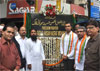 UNION MINISTER OF STATE MILIND DEORA & MLA AMIN PATEL AT NAGPADA JUNCTION.