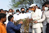 Latur District Guardian Minsiter Amit Deshmukh visit Beed Devrai Drought Area due Heavy Rainfall.