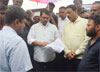 Sancheti Builder and BMC came to its end by demolishing the mass houses in Sakinaka. To condemn the hilarious act and in support of the masses MLA Arif Naseem Khan and CLP leader Vijay Wadettiwar came infornt by visiting the demolished site.