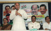 M.P.& EX.UNION MINISTER GURUDAS KAMAT IN ACTIVE MEMBERS MEETING AT ANDHERI.