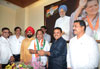 Congress Leader Narayanrao Rane Visit at Rajiv Gandhi Bhavan Azad Maidan. Congress Leader Narayanrao Rane Visit at Rajiv Gandhi Bhavan Azad Maidan.