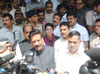 CHIEF MINISTER PRITHVIRAJ CHAVAN WITH HIS TEAM VISITED GARIBNAGAR BANDRA .