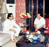 Congress Leader Ex.Chief Minister Narayanrao Rane & MNS Chief Raj Thackarey meets at Kankavli. Congress Leader Ex.Chief Minister Narayanrao Rane & MNS Chief Raj Thackarey meets at Kankavli.